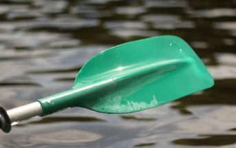 oar in the water